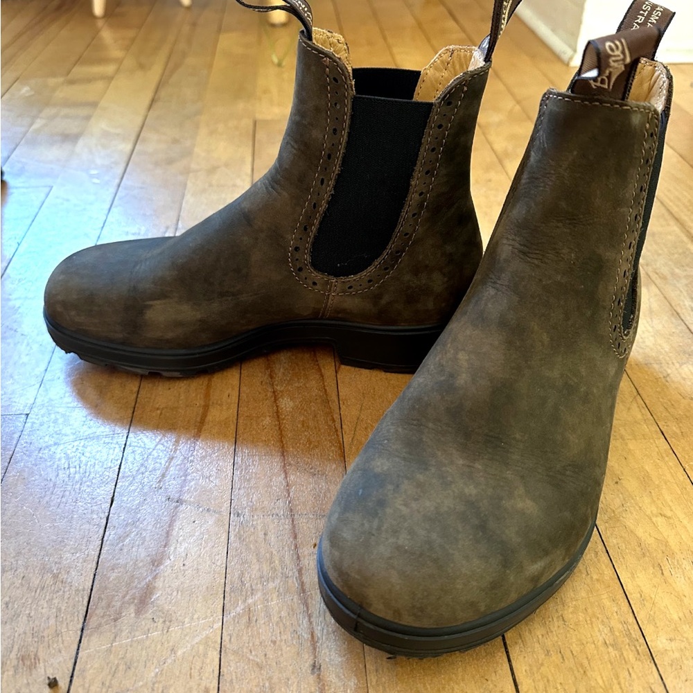 Bluestones 4.5/7.5.